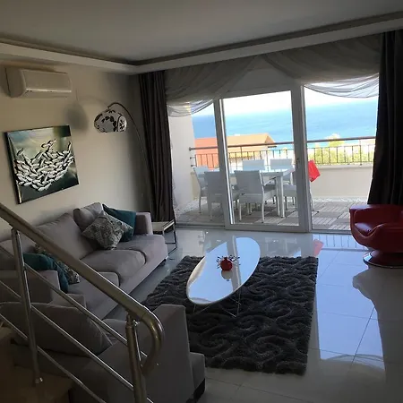 Elite Penthouse Villa